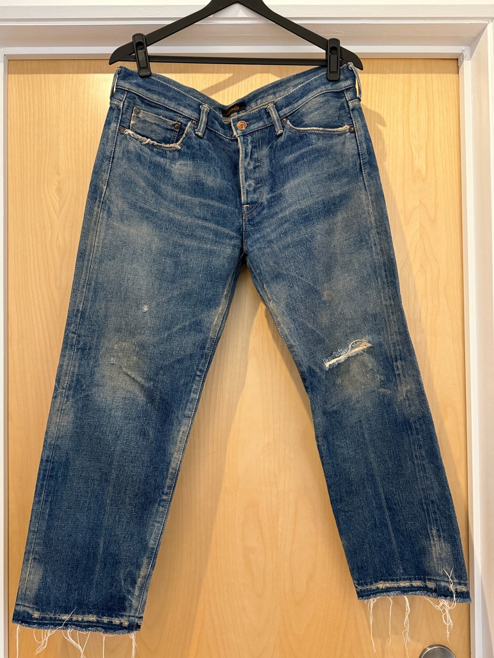 Chimala Vintage 2016 Ankle Cut Distressed Jeans- Size 29